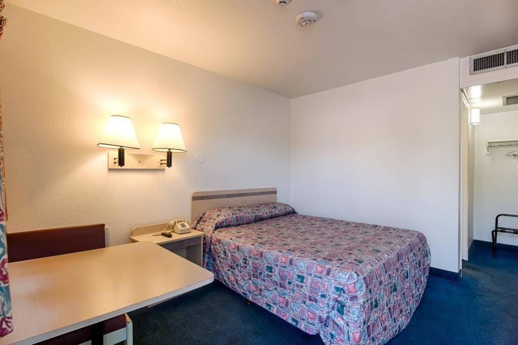 Motel 6-Elko, Nv Extérieur photo